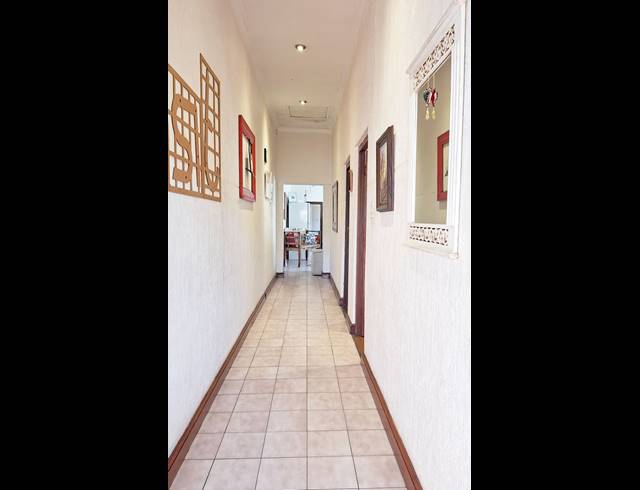 2 bed property to rent in OBSERVATORY